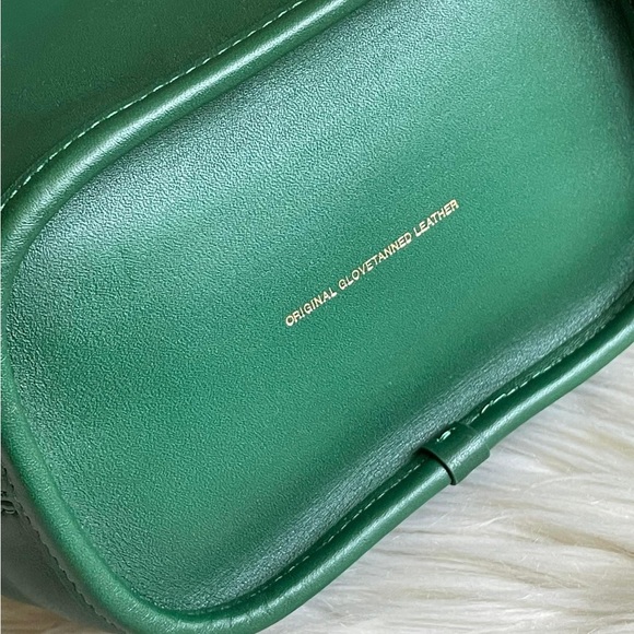 💰SOLD - 5782 - Coach Duffle 16 - Picture 6 of 12